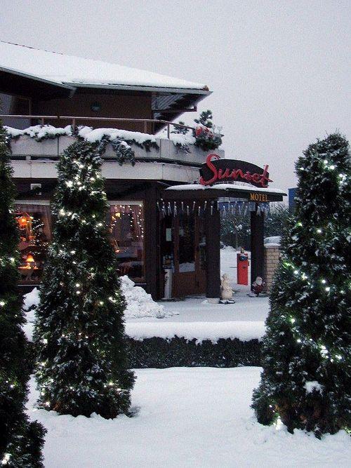Sunset Motel Сомбатхей Экстерьер фото